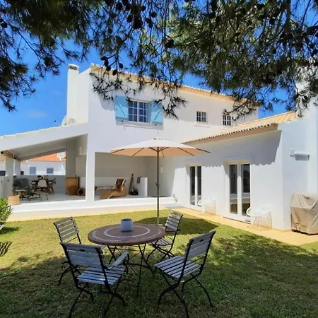 Casa Clerigo Espartal Aljezur